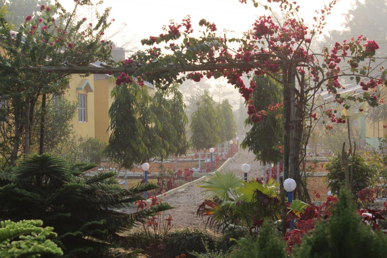 The Mystic Forest - A Tea Garden Resort At Dooars Madari Hat Dış mekan fotoğraf